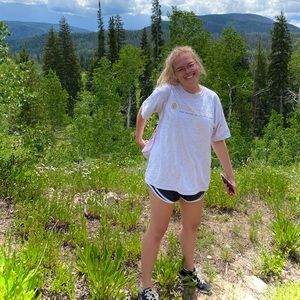 Meet your Posher, Aleia